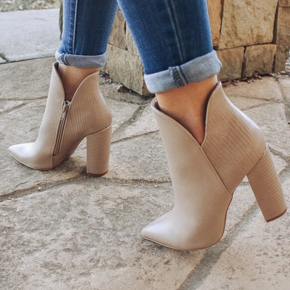 qupid taupe booties